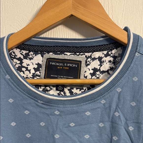 Casual Blue Polka Dot Short Sleeve Tee - Picture 3 of 6